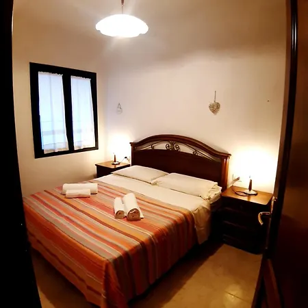 公寓 La Casa Nel Borgo, In A Cozy Charming Village, 15 Min To Beach, Small Pets Welcome