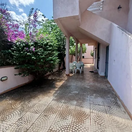公寓 La Casa Nel Borgo, In A Cozy Charming Village, 15 Min To Beach, Small Pets Welcome