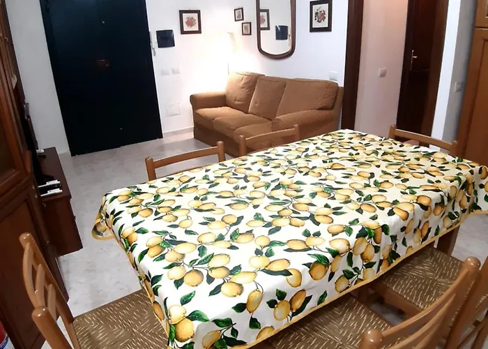La Casa Nel Borgo, In A Cozy Charming Village, 15 Min To Beach, Small Pets Welcome 公寓 *