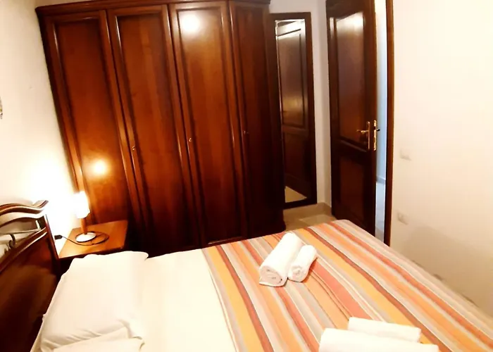 La Casa Nel Borgo, In A Cozy Charming Village, 15 Min To Beach, Small Pets Welcome 公寓